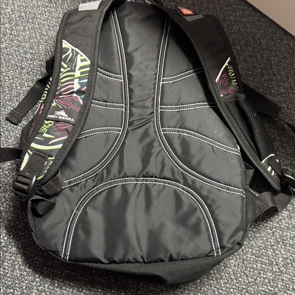 High sierra backpack // 121110